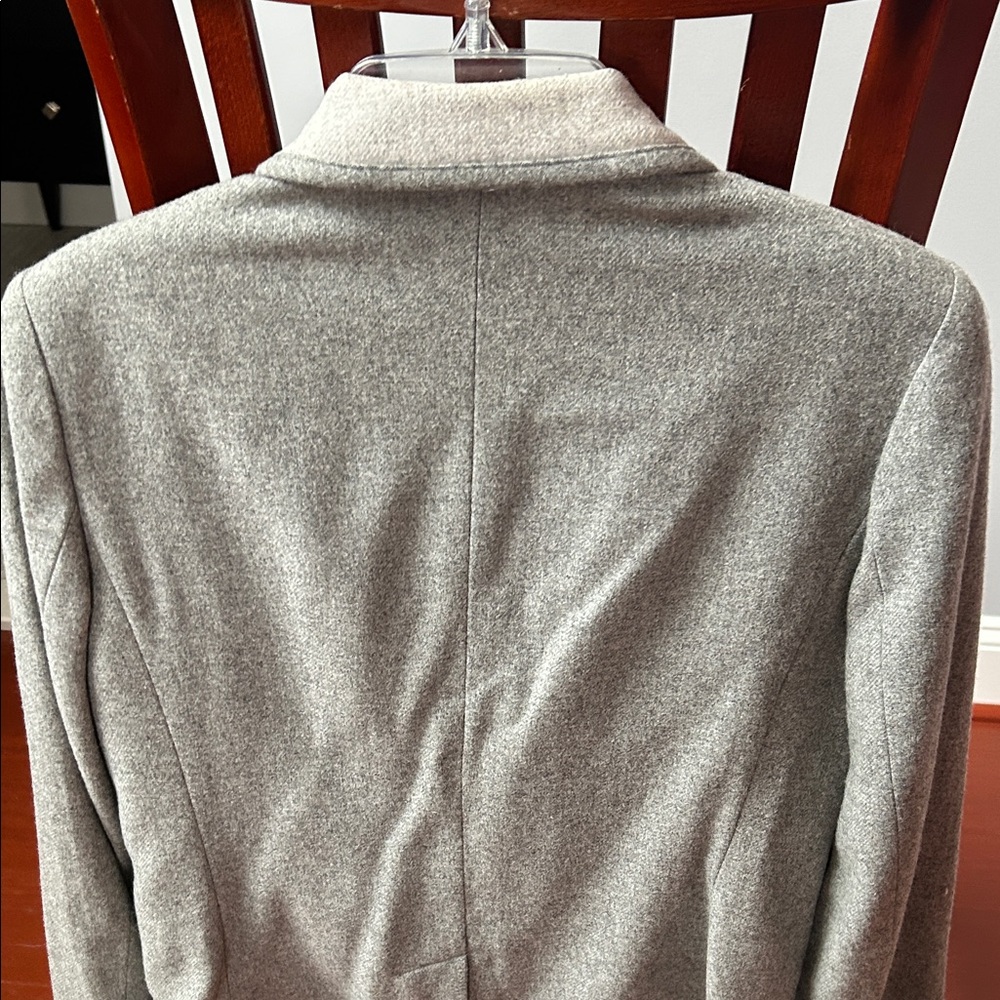 Tommy Hilfiger Two-Tone Gray Blazer - Picture 8 of 11